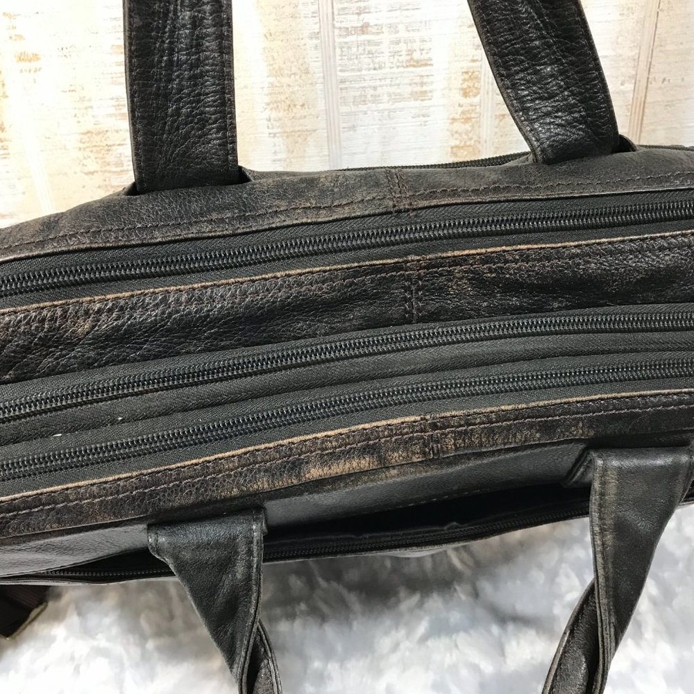 Wilsons Leather Black Rivet Distressed Leather bag - Picture 10 of 13